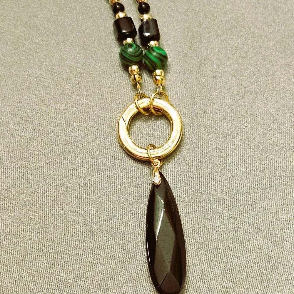 SALE!! Malachite & Onyx Pendant Necklace - Picture 3 of 5